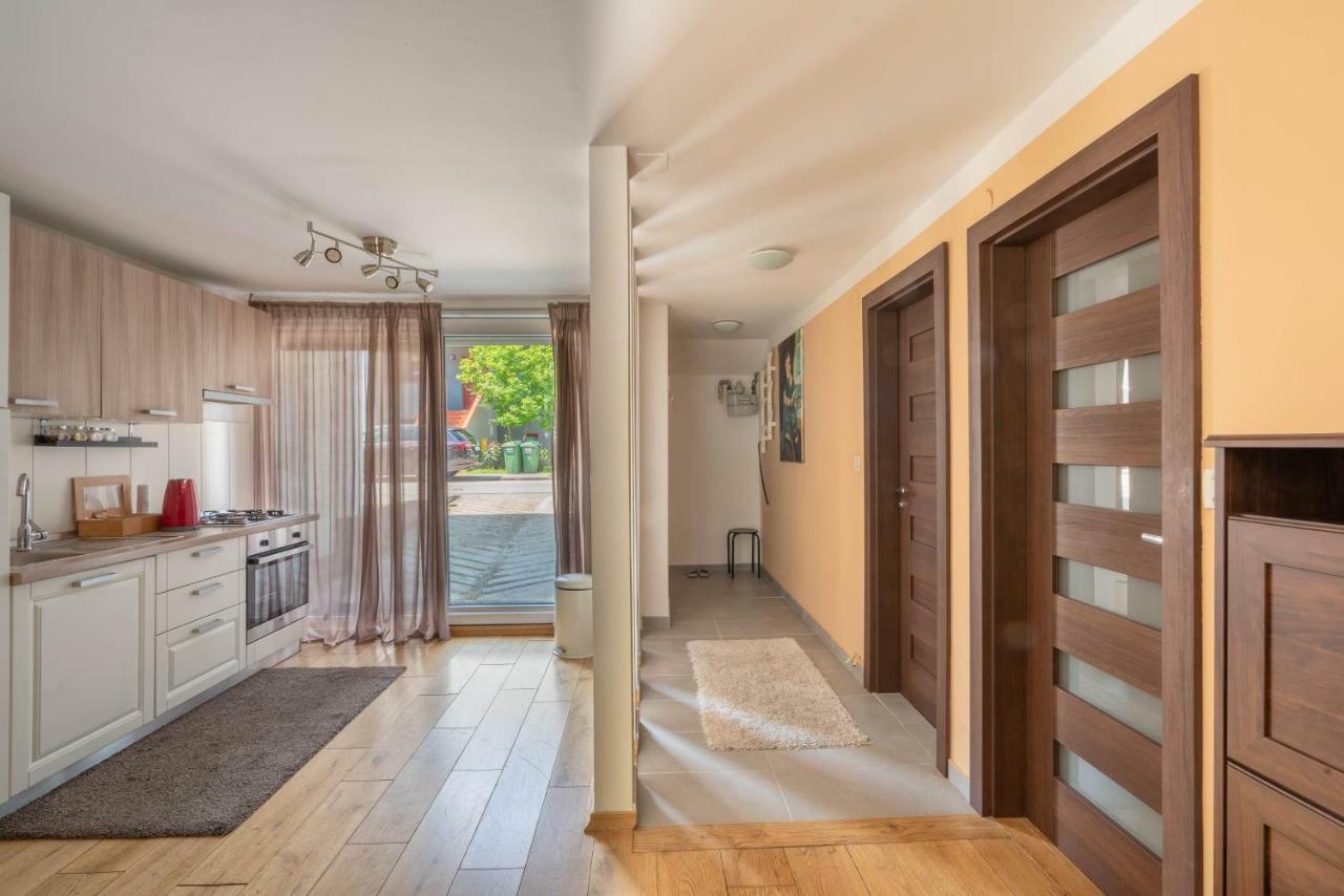זאגרב Apartment Gabriella מראה חיצוני תמונה